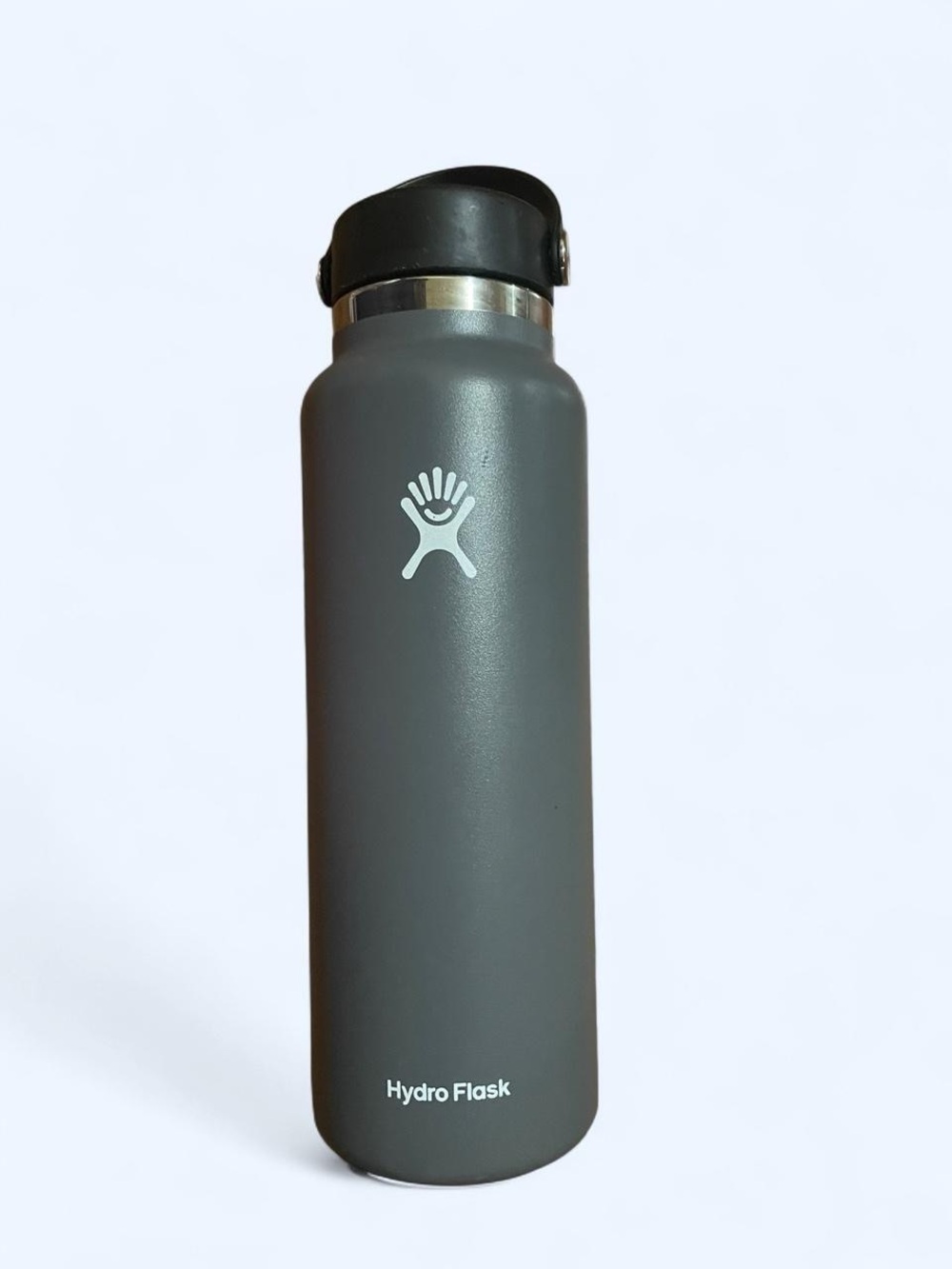 Hydro Flask Matte Gray Insulated Bottle with Black Flip Lid